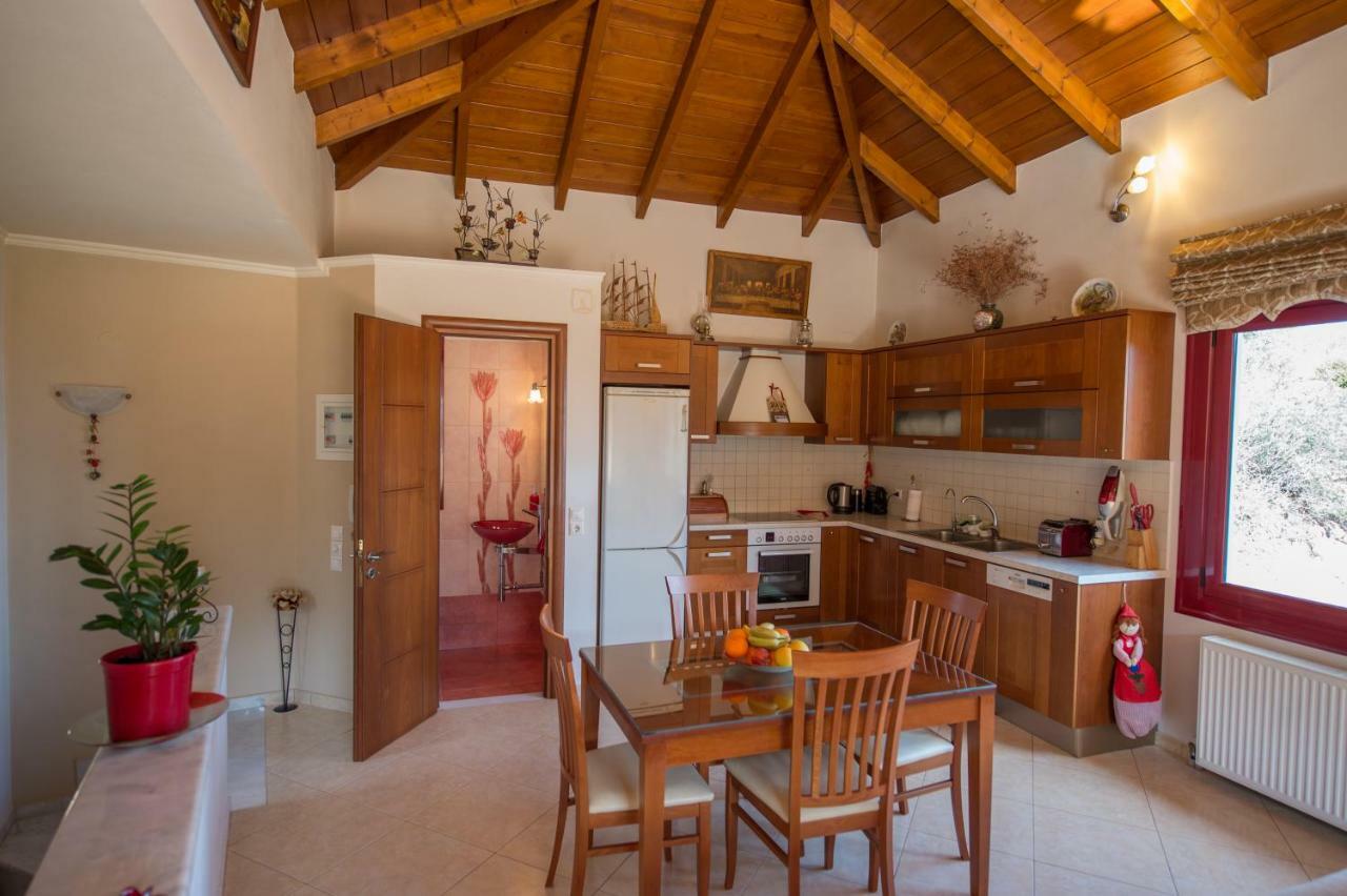 Irene'S Comfort Villa Неа Епидаврос Екстериор снимка